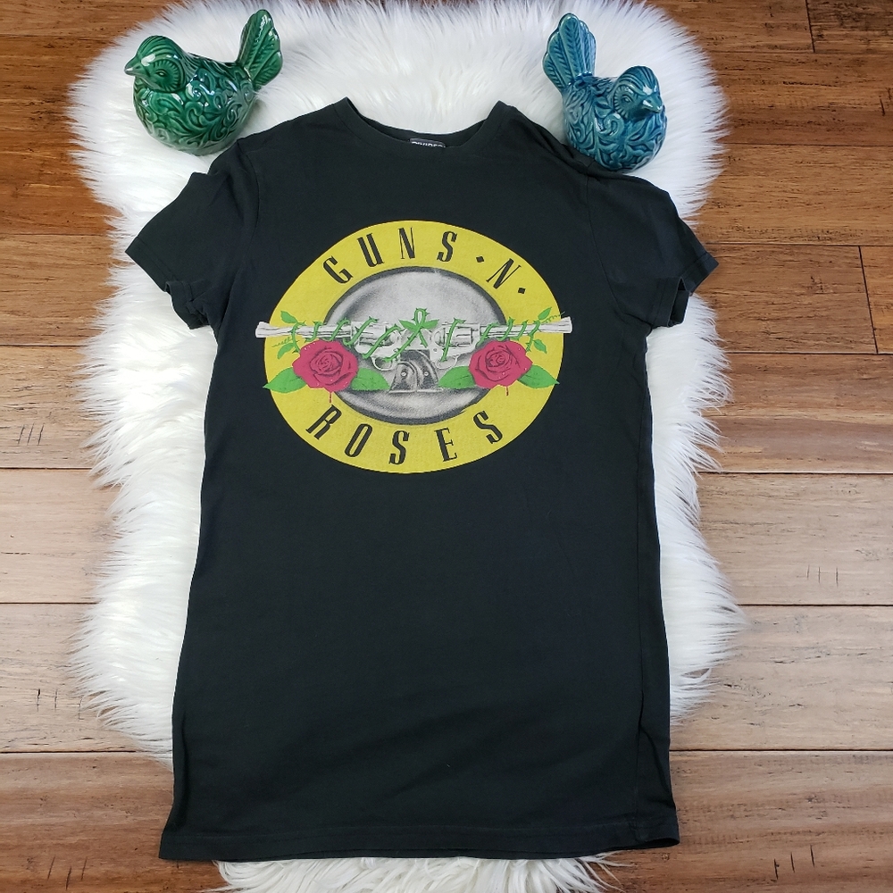 Guns n Roses × h&m divided t shirt size xs